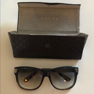 Gucci Cat-eye sunglasses